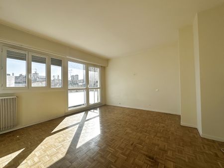 Location Appartement 2 pièces 58m² BORDEAUX 33000 - Photo 2