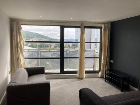 City Centre Apartment, Castle Lofts. - Photo 5