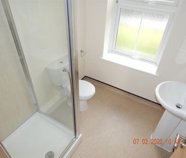 44 Bromsgrove Road, Redditch - Photo 3