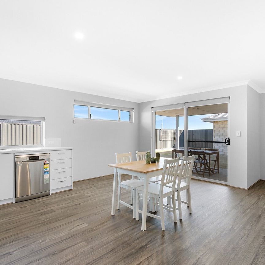 Madora Bay - Photo 1