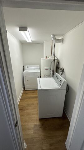 For Lease - 217 Brighton Avenue Unit# Basement, Toronto, Ontario - Photo 4