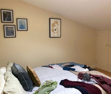 Spacious unfurnished first floor flat in a rural location with MOST... - Photo 3