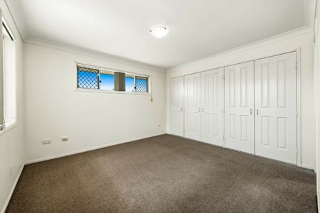 2/4A Blake Street, WILSONTON - Photo 4