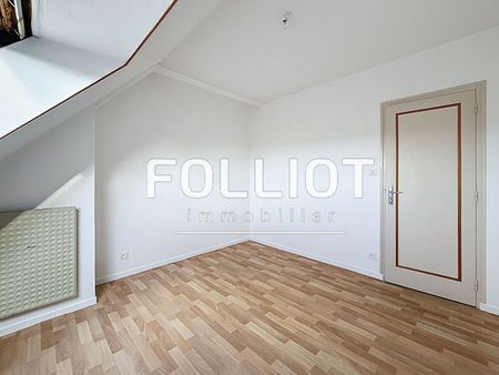 A louer : Appartement 5 Pièces à Fougères - Réf.2518CV - Photo 2