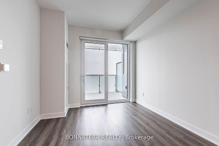 For Lease - 4130 Parkside Village Drive Unit# 3702, Mississauga, Ontario - Photo 5
