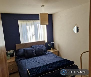2 bedroom flat to rent - Photo 5