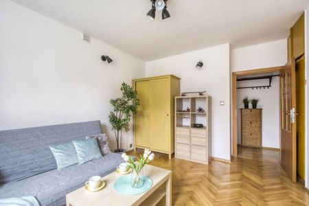 KAWALERKA TUŻ PRZY METRZE, wolna od 1 maja! 32 m² - Фото 2