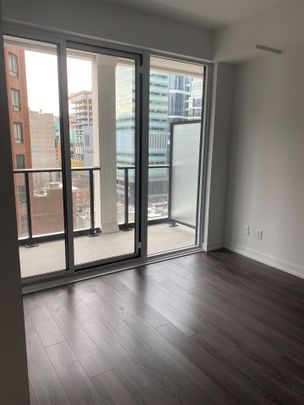 For Lease - 20 Edward Street Unit# 913, Toronto, Ontario - Photo 1