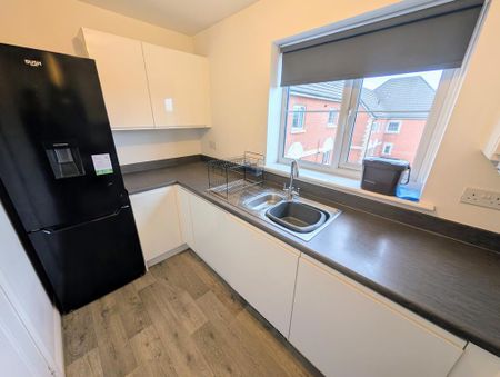 2 bedroom apartment to rent - Photo 4