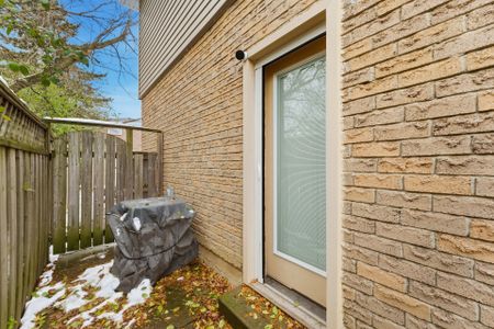 For Lease - 112 Kersey Crescent Unit# BSMT, Richmond Hill, Ontario - Photo 3