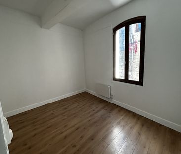 Location Appartement 3 pièces 63m² SOMMIERES 30250 - Photo 5
