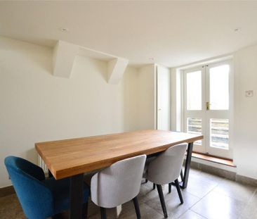 3 bedroom end of terrace house to rent - Photo 6