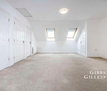 Stirling Avenue, Pinner, HA5 - Photo 6