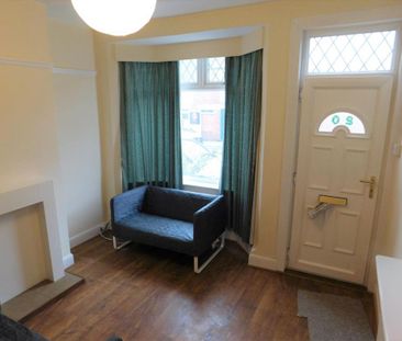 3 bedroom terraced house to rent - Photo 2