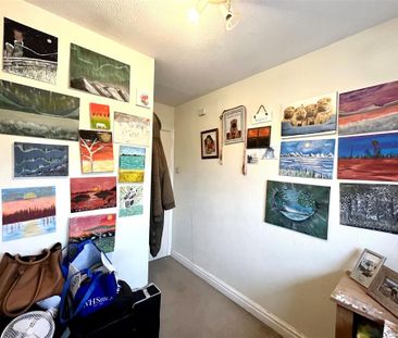 3 bedroom semi-detached house to rent - Photo 6