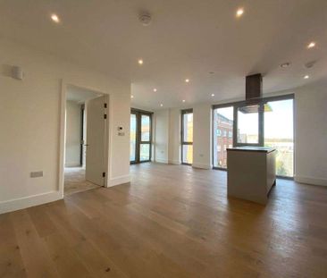 A two bedroom apartment to rent in Verto - Reading's popular reside... - Photo 3