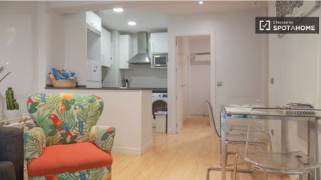 madrid, Community of Madrid 28013 - Photo 3