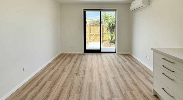 CASTLECLIFF - 1 BEDROOM - Photo 1