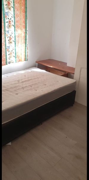 Bedsit, Wordsworth Road, SE20 - Photo 1