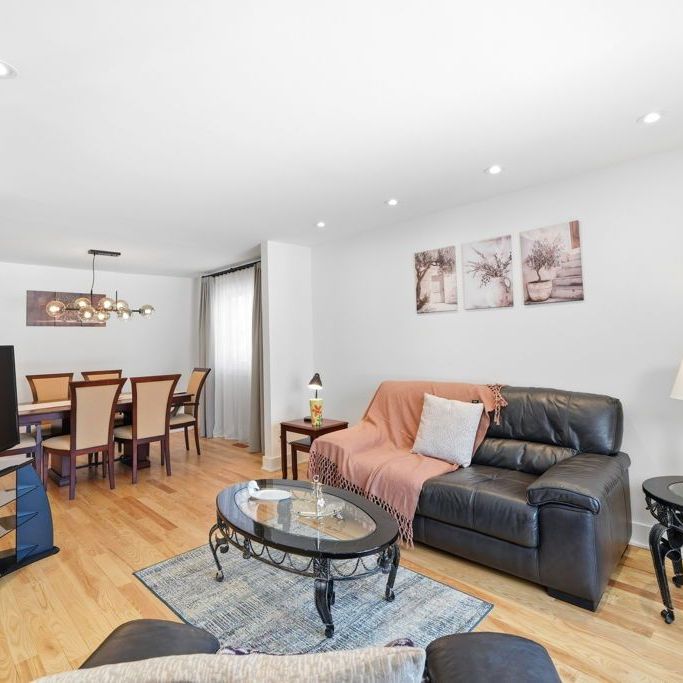 For Lease - 170 Harrison Drive, Newmarket, Ontario - Photo 1