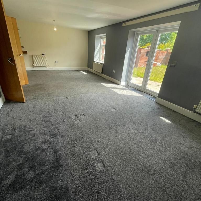 3 bedroom house to rent - Photo 1