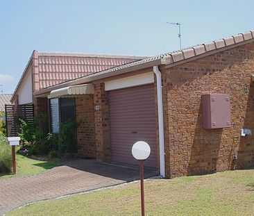 Relaxed Coastal Living - *Please Note Rent Will Increase in July 20... - Photo 2