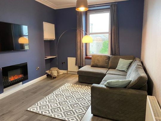 2 bedroom flat to rent - Photo 1