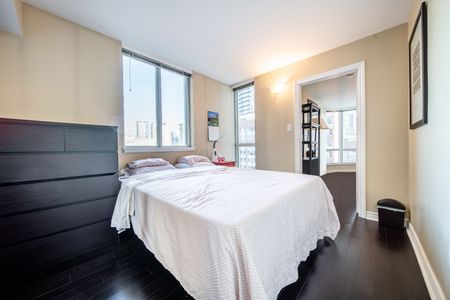 For Lease - 38 Elm Street Unit# 1410, Toronto, Ontario - Photo 5