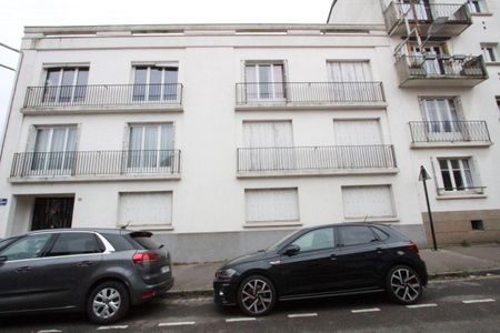 Location Appartement 2 pièces 58m² NANTES 44000 - Photo 2