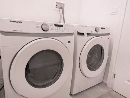 For Lease - 1061 Pisces Trail, Pickering, Ontario - Photo 3