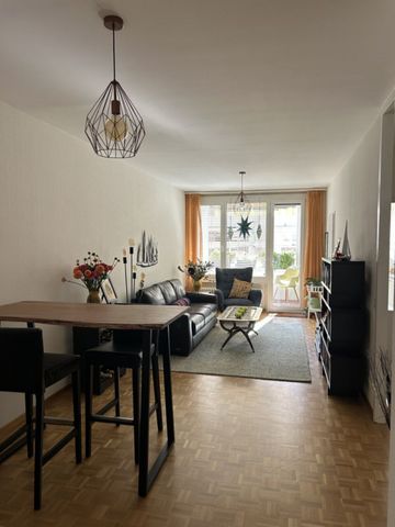 Large 3-room apartment with balcony in Les Eaux-Vives - Photo 2