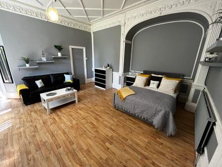 Studio to rent - Photo 5