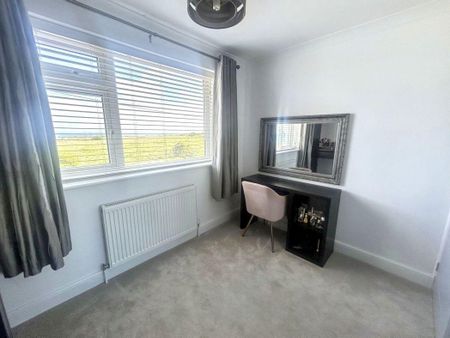 4 bed semi-detached house to rent in NE26 - Photo 5
