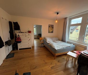 Zentrale Wohnung mit allem, was das Herz begehrt! - Photo 3