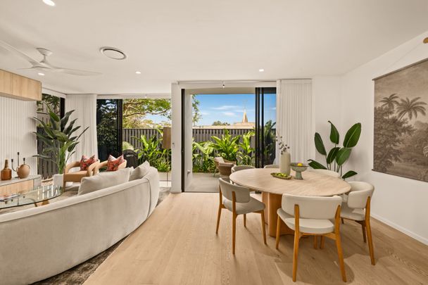 25/81 Salerno Street, Isle Of Capri QLD 4217 - Villa For Rent | Domain - Photo 1