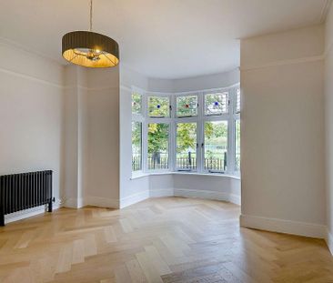 6 bedroom end of terrace house to rent - Photo 2