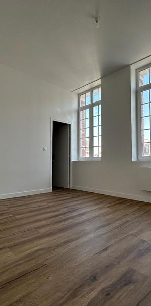 Location Appartement 2 pièces 66m² CAMBRAI 59400 - Photo 1