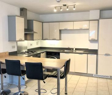 2 bedroom flat to rent - Photo 5