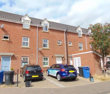 1 bedroom in a house share to rent - Photo 3