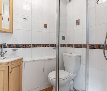 Smith Close, London, SE16 - Photo 4