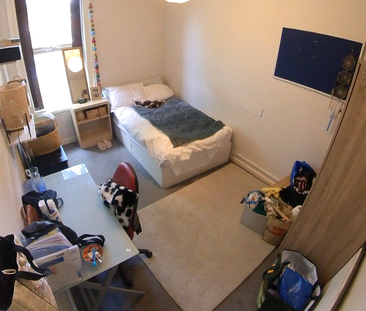 9 bedroom semi-detached house to rent - Photo 3