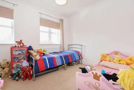 Carnation Way, Aylesbury, HP21 - Photo 5