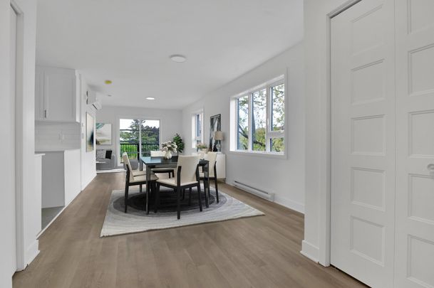 Rue Cousineau, H7G 3J3, Laval - Photo 1