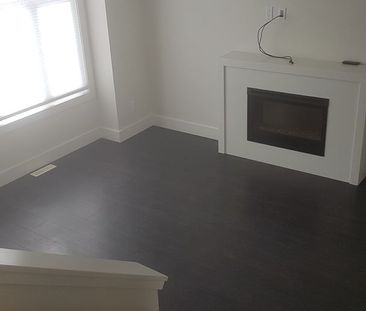 4 Bedroom Condo for Rent “Meadows” - Photo 4