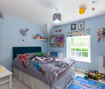 3 bedroom semi-detached house to rent - Photo 6