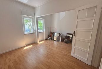 Apartamento T3 em Lisboa