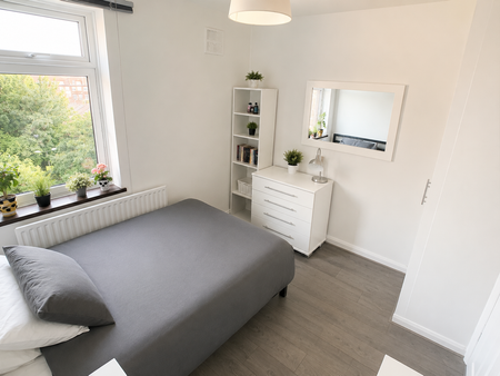 Juniper House – Room 2 - Photo 4
