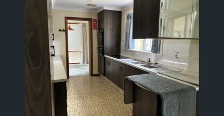 Sought After East Tamworth Location - Photo 2