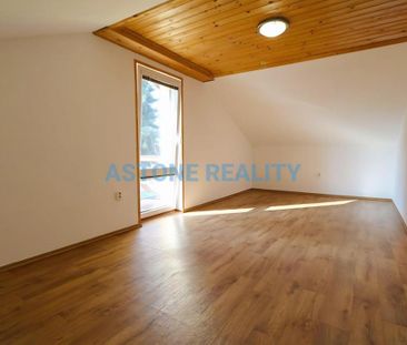 Pronájem bytu 2+kk 65 m2 - Fotografie 3