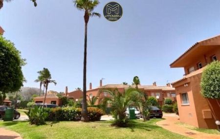 3 room luxury House for rent in Manilva, Spain - Photo 3